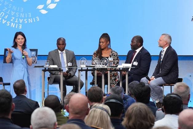 Day of Peacekeeping, Award ceremony for international peace missions by Federal Minister of Foreign Affairs Annalena Baerbock together with Dr Ntagahoraho Burihabwa, Michelle Doerlemann, Dr Ousman Njikam and Michael Roth MdB in a round table discussion at the award ceremony for international peace missions on the Day of Peacekeeping, Berlin, 27 06 2024 Berli