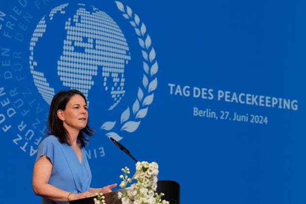 Day of Peacekeeping 2024 Day of Peacekeeping 2024, honoring German personnel in international peacekeeping missions at the AXICA event center at the Brandenburg Gate, Federal Foreign Minister Annalena Baerbock Berlin Berlin GER