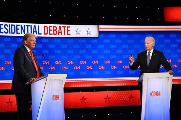 June 27, 2024, Atlanta, Georgia, USA: Former President DONALD TRUMP, left, and President JOE BIDEN face off during their first presidential debate at CNN. Atlanta USA - ZUMA 20240627_new_z03_046 Copyright: xWillxLanzonix