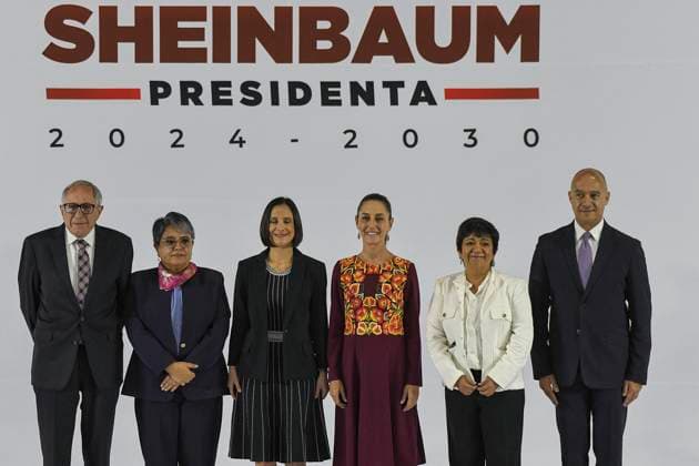 June 27, 2024, Mexico, Mexico, USA: (L-R) David Kershenobich, Raquel Buenrostro, Luz Elena Gonzalez Escobar, incoming President of Mexico Claudia Sheinbaum Pardo, Edna Elena Vega, Jesoºs Antonio Esteva pose during the presentation of the second part of the government cabinet of Claudia Sheinbaum Pardo on Thursday June 27, 2024 in Mexico City, at Museo Interactivo de EconomoÂa (MIDE) in Mexico City. OCTAVIO GOMEZ PINA PI Mexico USA - ZUMAp124 20240627_zaa_p124_003 Copyright: xOctavioxGomezxPinax
