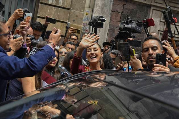 June 27, 2024, Mexico, Mexico, USA: President of Mexico Claudia Sheinbaum Pardo leaves after their presentation of the second part of the government cabinet of Claudia Sheinbaum Pardo on Thursday June 27, 2024 in Mexico City, at Museo Interactivo de EconomoÂ­a (MIDE) in Mexico City. OCTAVIO GOMEZ PINA PI Mexico USA - ZUMAp124 20240627_zaa_p124_018 Copyright: xOctavioxGomezxPinax