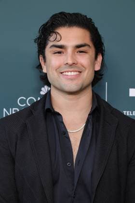 NALIP s 25th Anniversary Red Carpet Celebration At The NeueHouse Hollywood Featuring: Diego Tinoco Where: Hollywood, California, United States When: 28 Jun 2024 Credit: Faye s Vision Cover Images EDITORIAL USE ONLY. NOT FOR USE BY NEWSPAPERS BASED IN THE UK. Copyright: xx coverimg53892712