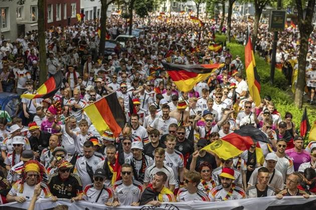 Fan march Germany vs Denmark FOR EDITORIAL PURPOSES ONLY EDITORIAL USE ONLY p The fan march of the German fans for the match Germany vs Denmark will take place on Saturday, 29 06 2024 Denmark Copyright JonasxRichter Copyright: JonasxRichter doc7w2ye94wm6r9qowibjt ,EDITORIAL USE ONLY Copyright: JonasxRichter
