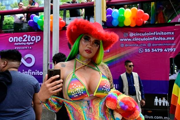 Annual Pride March in Mexico City A member of LGBTIQ community takes part during the 46th edition of Annual LGBTIQ pride march. People marched on Reforma Avenue from Angel de la Independencia to Zocalo main square. on June 29, 2024 in Mexico City, Mexico. (Photo by Carlos Tischler Eyepix Group) Copyright: xCarlosxTischler xEyepixxGroupx CT_29062024_125084