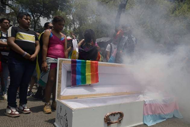 Anti-pride March In Mexico City Members of the dissident bloc are marching with a coffin from the Angel of Independence to the Congress of Mexico City, Mexico, on June 24, 2023, against the LGBTTTIQA+ Pride March, rejecting the capitalization of this commemoration and false alliance discourse through companies and media via advertising and marketing campaigns, leaving aside the real cause and the lack of struggle to eradicate discrimination, racism, classism, homophobia, transphobia, and violence in all its forms that they are facing on a daily basis. Mexico City Mexico City Mexico  Copyright: xGerardoxVieyrax originalFilename: vieyra-notitle240629_npVc7.jpg