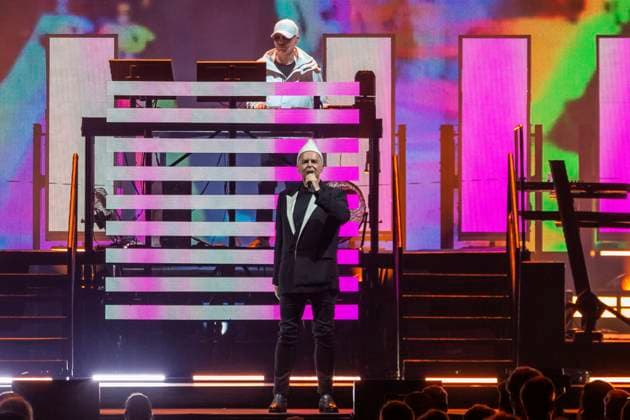 Chris Lowe and Neil Tennant from the Pet Shop Boys live at a Dreamworld The Greatest Hits Live Tor concert at the ZAG Arena Hannover, 29 06 2024 Foto:xC.xSpeidelx xFuturexImagex pet_shop_boys_4616