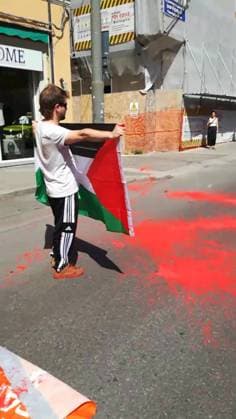 BOLOGNA - THE TOUR DE FRANCE BLOCKED IN SUPPORT OF YOUNG PALESTINIANS, AGAINST the sportwhasing of Israel Premier Tech, the Israeli team participating in the Tuor. This afternoon, five people adhering to the Latest Generation Repair Fund campaign occupied the road under the bridge of the Mazzini station, sitting down, chaining themselves together and pouring red paint on themselves and on the street, to symbolize blood Editorial Usage Only  Copyright: xUltimaxGenerazione Fotogrammax xIPAx Agenzia_Fotogramma_FGR4130899