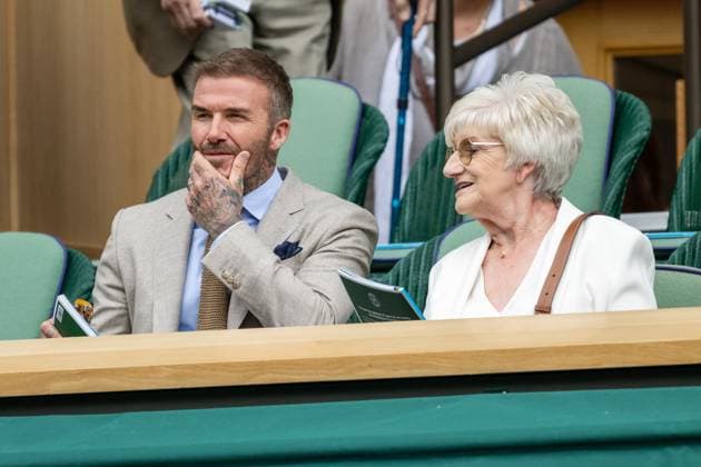 Sandra Beckham and David Beckham watch tennis from The Royal Box on the first day of the Wimbledon tennis championships held at the All England Lawn Tennis & Croquet Club Featuring: Sandra Backham, David Beckham Where: London, United Kingdom When: 01 Jul 2024 Credit: Ray Tang Cover Images **STRICTLY EDITORIAL USE ONLY** EDITORIAL USE ONLY. NOT FOR USE BY NEWSPAPERS BASED IN THE UK. Copyright: xx coverimg53903443