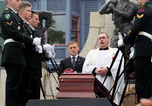 July 1, 2024, St. John s, Nl, Canada: Nwefoundland and Labrador Premier Andrew Furey, as the designated next of kin, and Lt.-Col. Shawn Samson look on during the lowering of the casket as an unknown First World War Newfoundland and Labrador soldier is interned at the National War Memorial in St. John s on Monday, July 1, 2024. St. John s Canada  - ZUMAc35_ 20240701_zaf_c35_019 Copyright: xPaulxDalyx