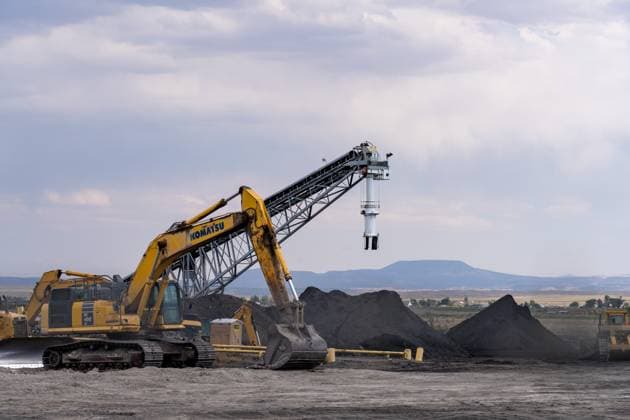 Blue Sky Energy pyrolysis plant converts coal to bio-oil, hydrogen, methane and biochar without burning it. Wellington, Utah. Wellington Utah United States Copyright: xJonxG.xFullerx xVWPicsx 0836-JGF-industry-BlueSkyEnergy-US-UT
