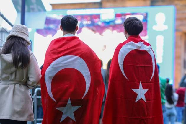 Euro 2024 Austria vs. Turkey in the Fan Zone at Brandenbur, Turkish fans cheer the 1-0 goal for Turkey Berlin Berlin Germany