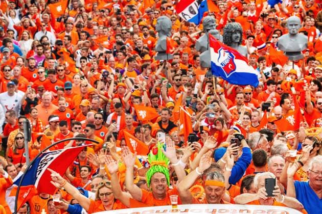 Thousands of cheerful Oranje fans march through the Olympic Park to the Fan Zone, Fan Walk, UEFA EURO 2024, Munich, 2 July 2024 Germany, Munich, 2 July 2024, Fan March of Dutch soccer fans to the Olympic Pa