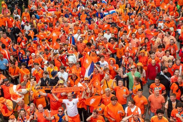Thousands of cheerful Oranje fans march through the Olympic Park to the Fan Zone, Fan Walk, UEFA EURO 2024, Munich, 2 July 2024 Germany, Munich, 2 July 2024, Fan March of Dutch soccer fans to the Olympic Pa