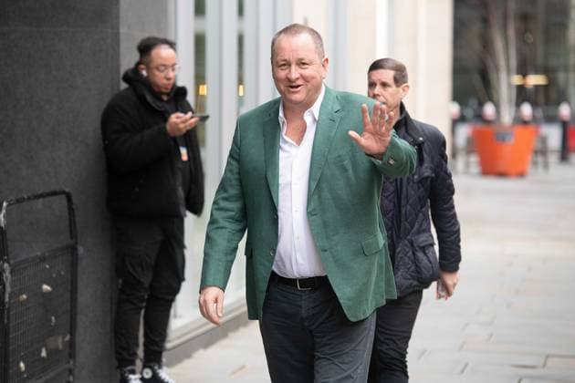 Mike Ashley Arrives for Frasers Group Legal Case Against Morgan Stanley at Rolls Building, London - Friday 23 February Mike Ashley - Frasers Group Board Member (and former CEO) arrives at Rolls Building, London, England, UK on Friday 23 February, 2024 where his company Frasers Group is taking legal action against investment bank Morgan Stanley for forcing a margin call on Frasers Group to abandon bets on the share price of Hugo Boss in 2021.,  Copyright: xJustinxNgx xAvalonx 0849776550