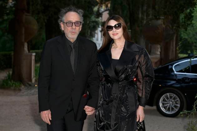 Tim Burton with partner Monica Bellucci at the 64 Globi d Oro 2024 awards ceremony at the Accademia Tedesca di Roma Villa Massimo Rome, 03 07 2024 Foto:xA.xM.xTinghinox xFuturexImagex globo_doro_4832