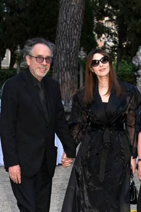 Tim Burton with partner Monica Bellucci at the 64 Globi d Oro 2024 awards ceremony at the Accademia Tedesca di Roma Villa Massimo Rome, 03 07 2024 Foto:xA.xM.xTinghinox xFuturexImagex globo_doro_4863