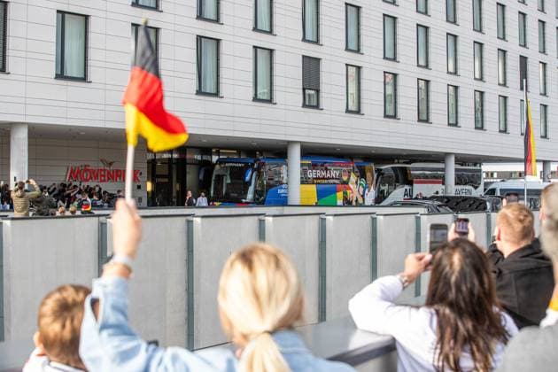 Arrival of the German national soccer team at the Mövenpick Hotel at Stuttgart Airport Copyright: xSimonxAdomatx
