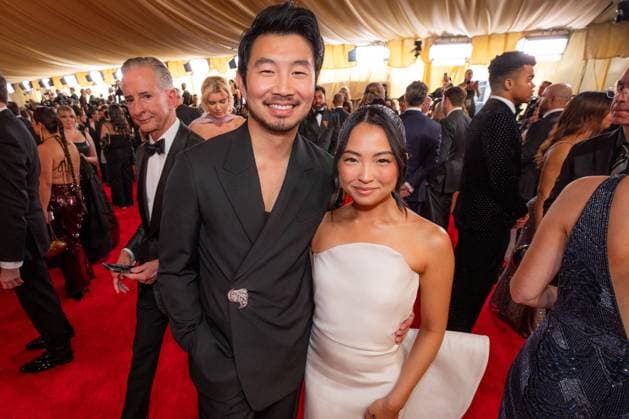 96th Oscars, Academy Awards Simu Liu and Allison Hsu at the 96th OscarsÂ® at the DolbyÂ® Theatre at Ovation Hollywood on Sunday, March 10, 2024.,  Copyright: xSIx xAvalonx 0855698327