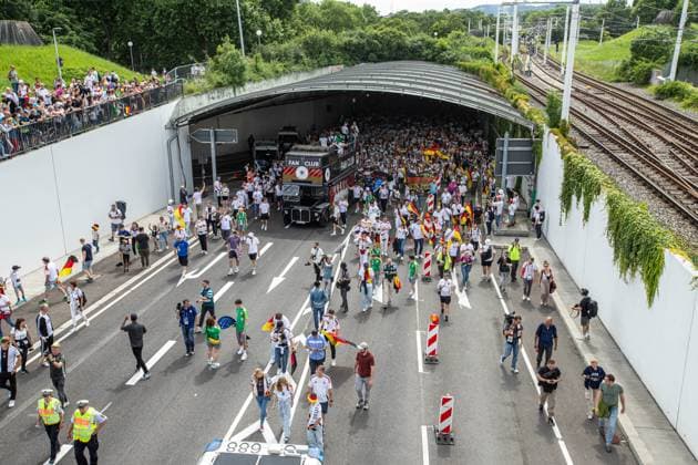 German fan march in Stuttgart for the quarter-finals of UEFA Euro 2024 Copyright: xSimonxAdomatx