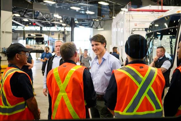 July 5, 2024, Richmond Hill, On, Canada: Prime Minister Justin Trudeau greets employees after tourinf a fully electric bus at a York Region Transit facility in Richmond Hill, Ont., on Friday, July 5, 2024. Richmond Hill Canada  - ZUMAc35_ 20240705_zaf_c35_106 Copyright: xChristopherxKatsarovx