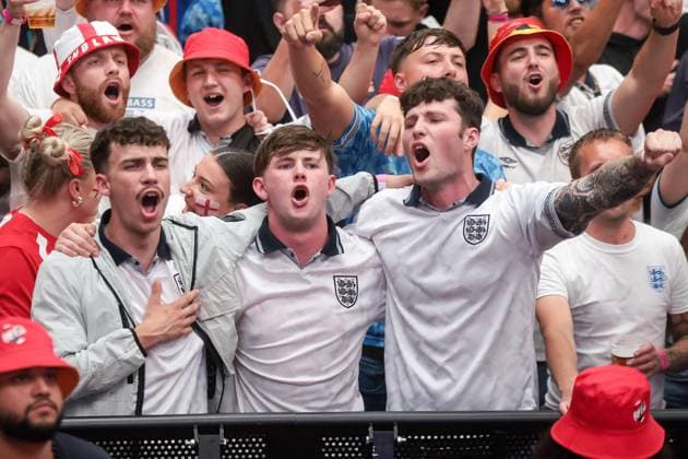 . 06 07 2024. London, United Kingdom. England Fans BoxPark Wembley. Supporters watch screening of England s knockout game against Switzerland on the big screen at BoxPark, Wembley.  xMartynxWheatleyx xi-Imagesx IIM-25357-0033