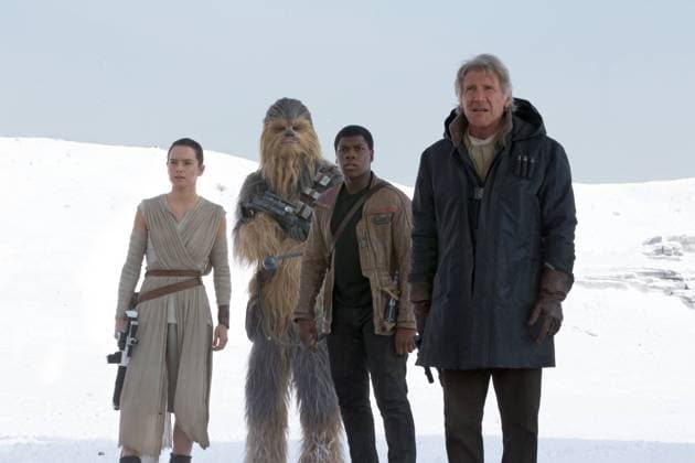 Star Wars- The Force Awakens (2015) - filmstill Star Wars- The Force Awakens (2015) Harrison Ford, Daisy Ridley, John Boyega & Peter Mayhew - - - EDITORIAL USE ONLY Copyright: xDavidxJamesx