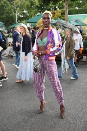 Entertainment Bilder des Tages . 08 07 2024. London, United Kingdom. Jodie Turner Smith arriving on day eight of the Wimbledon Tennis Championships in London.  xStephenxLockx xi-Imagesx IIM-25360-0003