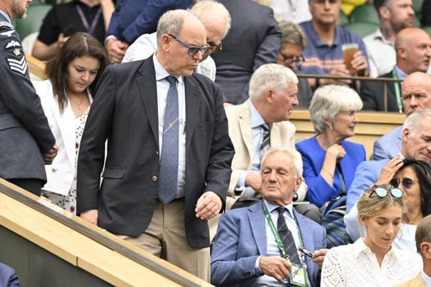 Tennis Wimbledon 2024 England Melanie Antoinette de Massy Presidente du Monte Carlo Country Club et SAS Prince ALbert II de Monaco dans la Royal Box Tennis Wimbledon 2024 England 08 07 2024 ChrysleneCaillaud Panoramic 