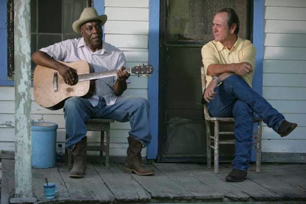 In the Electric Mist - filmstill BUDDY GUY & TOMMY LEE JONES in In the Electric Mist EDITORIAL USE ONLY Copyright: xCAP FBx