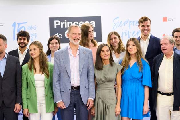 Entertainment Themen der Woche KW28 Entertainment Bilder des Tages 10-07-2024 Council Princess Leonor and Princess Sofia and King Felipe and Queen Letizia during the presentation of the impact of the artificial intelligence at young people study by Deloitte in Girona. No Spain Â  Copyright: xPPEx