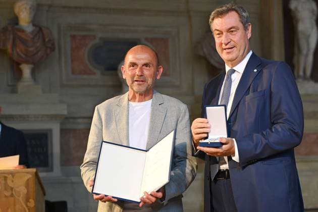 Thomas BRUNNER Former professional soccer player , Markus SOEDER State Premier of Bavaria and CSU Chairman Award of the Bavarian Order of Merit in the Antiquariat of the Residence in Munich on 10 07 2024