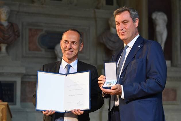 Georg ANASTASIADIS Editor-in-Chief Muenchner Merkur , Markus SOEDER State Premier of Bavaria and CSU Chairman Award of the Bavarian Order of Merit in the Antiquariat of the Residence in Munich on 10 07 2024