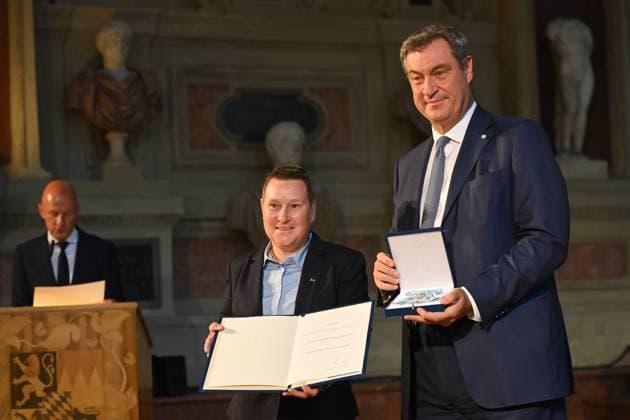 Angelika DREOCK KAESER, Markus SOEDER State Premier of Bavaria and CSU Chairman Award of the Bavarian Order of Merit in the Antiquariat of the Residence in Munich on 10 07 2024
