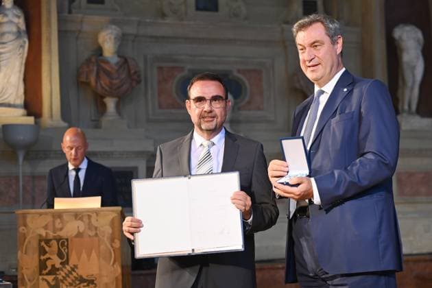Klaus HOLETSCHEK CSU, parliamentary party leader, Markus SOEDER State Premier of Bavaria and CSU Chairman Award of the Bavarian Order of Merit in the Antiquariat of the Residence in Munich on 10 07 2024