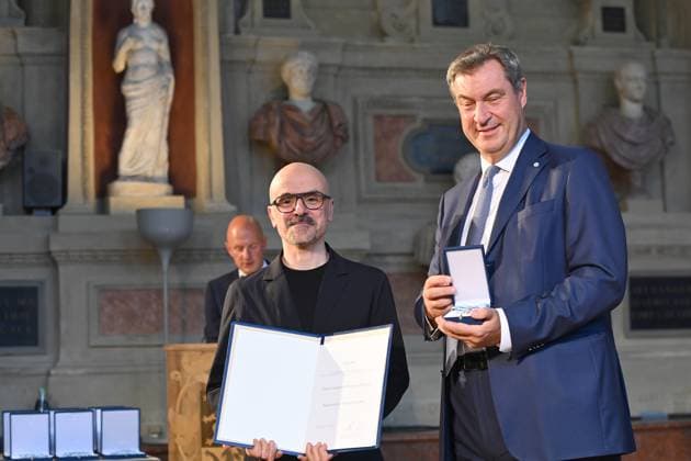 Goyo MONTERO Dancer and Choreographer , Markus SOEDER State Premier of Bavaria and CSU Chairman Award of the Bavarian Order of Merit in the Antiquariat of the Residence in Munich on 10 07 2024
