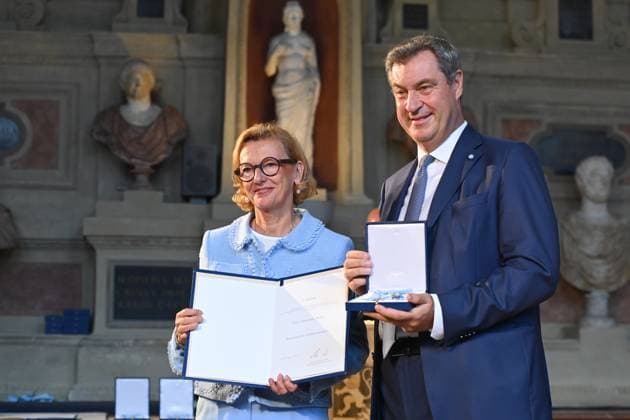Dorothee WAHL, Markus SOEDER State Premier of Bavaria and CSU Chairman Award of the Bavarian Order of Merit in the Antiquariat of the Residence in Munich on 10 07 2024