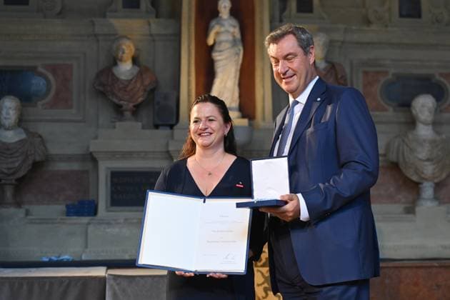 Kathrin ZELLNER, Markus SOEDER State Premier of Bavaria and CSU Chairman Award of the Bavarian Order of Merit in the Antiquariat of the Residence in Munich on 10 07 2024