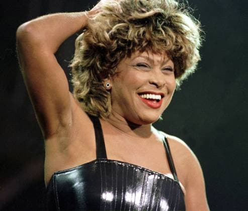 Archivbilder der Woche KW28 Tina Turner performing in Sheffield on her Twenty Four Seven Tour Copyright: xFAMOUS. x 04564067
