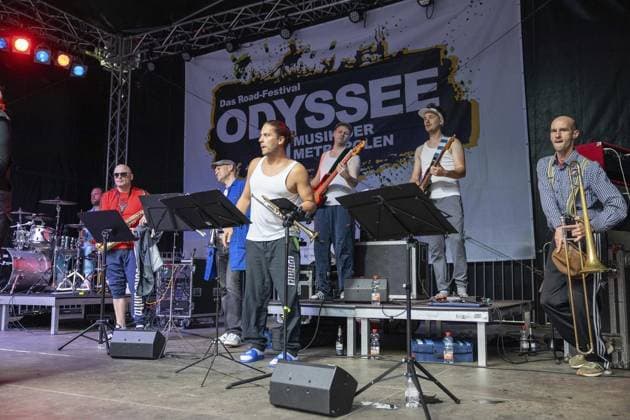 The festival Odyssee Musik der Metropolen FOR EDITORIAL PURPOSES ONLY EDITORIAL USE ONLY p On Saturday, July 13, 2024, the festival Odyssee Musik der Metropolen took place at the Freilichtbühne Wattenscheid The dance orchestra Paschulke plays danceable Balkan Ska Germany NRW Bochum Copyright MichaelxSchwalm Copyright: MichaelxSchwalm doc7waaf1w5opiw83bt9mr ,EDITORIAL USE ONLY Copyright: MichaelxSchwalm