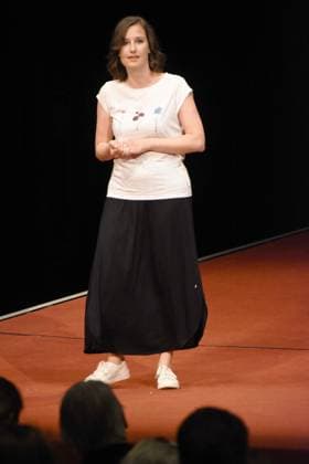 Lena Kettner Presenter Munich 14 07 2024 Residenztheater The Kurt Meisel Prize will be awarded to Moritz Treuenfels and the two sponsorship prizes to Isabell Antonia Hoeckel and Vassilissa Reznikoff at a matinee in Munich