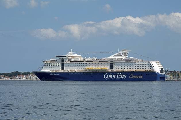 Color Line cruise ship Color Fantasy, Laboe, Kieler Woche, Kiel Fjord, Kiel, Schleswig-Holstein, Germany, Europe *** Color Line Cruise Ship Color Fantasy, Laboe, Kieler week, Kiel Fjord, Kiel, Schleswig Holstein, Germany, Europe Copyright: imageBROKER SiegfriedxKuttig ibxshg10998304.jpg