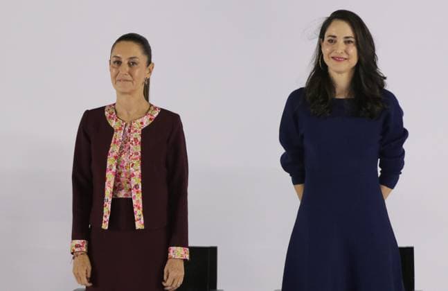 July 18, 2024, MÃ Xico, Mexico: Claudia Sheinbaum, virtual president-elect of Mexico and Claudia Curiel de Icaza next secretary of culture seen during the presentation event of the next presidential cabinet at the Interactive Museum of Economy MÃ Xico Mexico - ZUMAs197 20240718_aaa_s197_192 Copyright: xLuisxTovarx