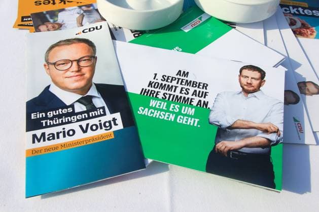 CDU Mitteldeutschland Merrane Meerane, 18.7.2024 - Wahlkampfauftakt mit Mario Voigt, Friedrich Merz und Michael Kretschmer (alle CDU) im Romantikhotel Schwanefeld in Meerane Foto: Matthias Gränzdörfer Thüringen Germany *** CDU Central Germany Merrane Meerane, 18 7 2024 Election campaign kick-off with Mario Voigt, Friedrich Merz and Michael Kretschmer all CDU at the Romantikhotel Schwanefeld in Meerane Photo Matthias Gränzdörfer Thuringia Germany Copyright: xMatthiasxGränzdörferx