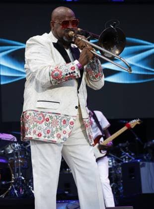 Performances at the Dell East Summer Music Concert Series Featuring: Jeff Bradshaw Where: Philadelphia, Pennsylvania, United States When: 18 Jul 2024 Credit: William Wade INSTARimages EDITORIAL USE ONLY. NOT FOR USE BY NEWSPAPERS BASED IN THE UK. Copyright: xWilliamxT.xWadexJr photographerx instar53962929