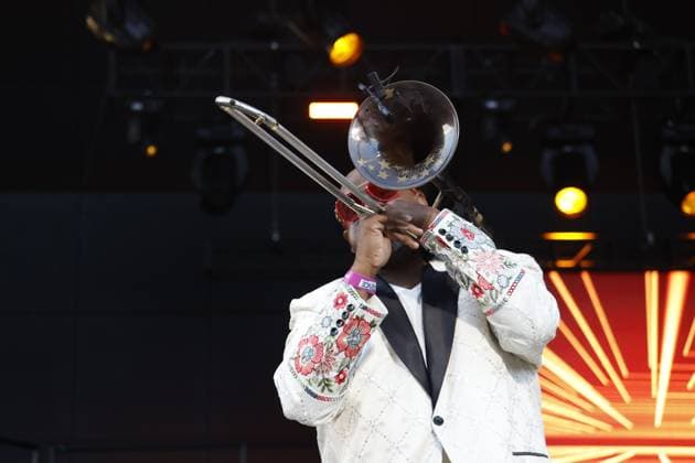 Performances at the Dell East Summer Music Concert Series Featuring: Jeff Bradshaw Where: Philadelphia, Pennsylvania, United States When: 18 Jul 2024 Credit: William Wade INSTARimages EDITORIAL USE ONLY. NOT FOR USE BY NEWSPAPERS BASED IN THE UK. Copyright: xWilliamxT.xWadexJr photographerx instar53962937