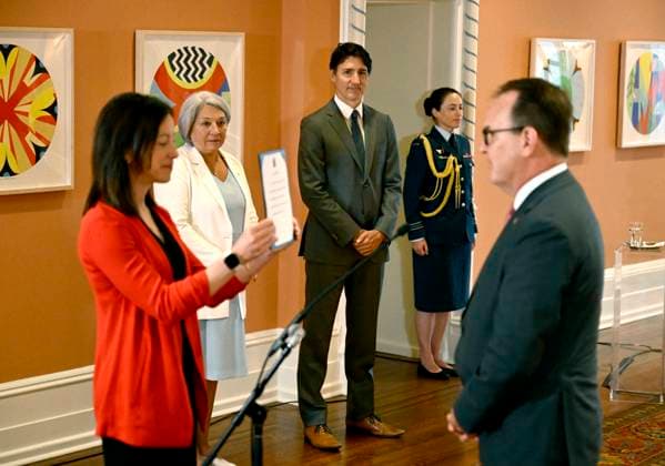 July 19, 2024, Ottawa, On, CAN: Prime Minister Justin Trudeau looks on as Steven MacKinnon takes the oath as Minister of Labour and Seniors, at a cabinet swearing-in ceremony at Rideau Hall in Ottawa, on Friday, July 19, 2024. Ottawa CAN  - ZUMAc35_ 20240719_zaf_c35_010 Copyright: xJustinxTangx