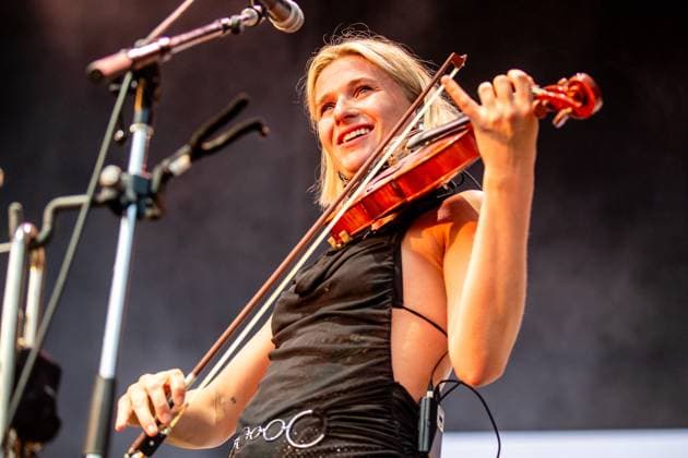 Band Son Mieux of Netherlands performs at the 21st Colours of Ostrava music festival at Lower Area of Vitkovice, Ostrava, Czech Republic, on July 19, 2024. Pictured Maud Akkermans. (CTKxPhoto VladimirxPrycek) CTKPhotoP2024071909905  CTKPhotoP2024071909905