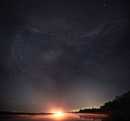 starry night sky lake landscape ,model released, Symbolfoto
