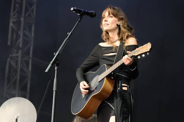 Holly Humberstone at Truck Festival - Friday 26th July 2024 Holly Humberstone at Truck Festival - Friday 26th July 2024 Truck Festival 2023 will take place in the idyllic Oxfordshire countryside from 26 to 28 July 2024. Often described as the Godfather of the small music festivals, the Truck Festival has been featuring some of the biggest and best emerging artists since 1998. The festival takes place at Hill Farm, Steventon, Oxfordshire, OX13 6AB. Photography by Hannah Meadows for RETNA, Credit:Hannah Meadows Photography Avalon  Copyright: xHannahxMeadowsxPhotographyx xAvalonx 0892984134
