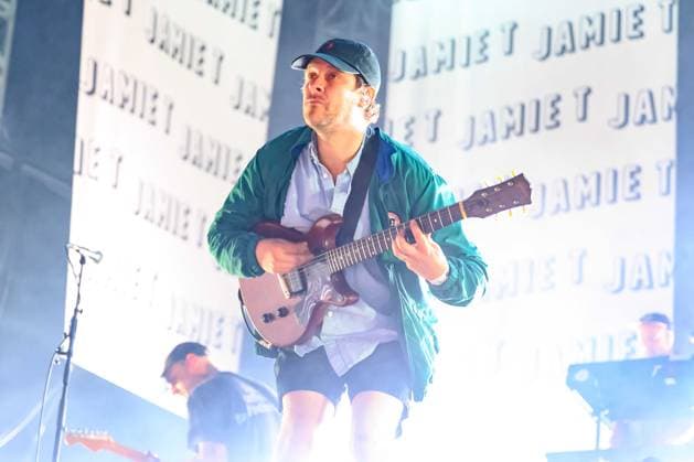 Jamie T at Truck Festival - Friday 26th July 2024 Jamie T at Truck Festival - Friday 26th July 2024 Truck Festival 2023 will take place in the idyllic Oxfordshire countryside from 26 to 28 July 2024. Often described as the Godfather of the small music festivals, the Truck Festival has been featuring some of the biggest and best emerging artists since 1998. The festival takes place at Hill Farm, Steventon, Oxfordshire, OX13 6AB. Photography by Hannah Meadows for RETNA, Credit:Hannah Meadows Photography Avalon  Copyright: xHannahxMeadowsxPhotographyx xAvalonx 0892984184